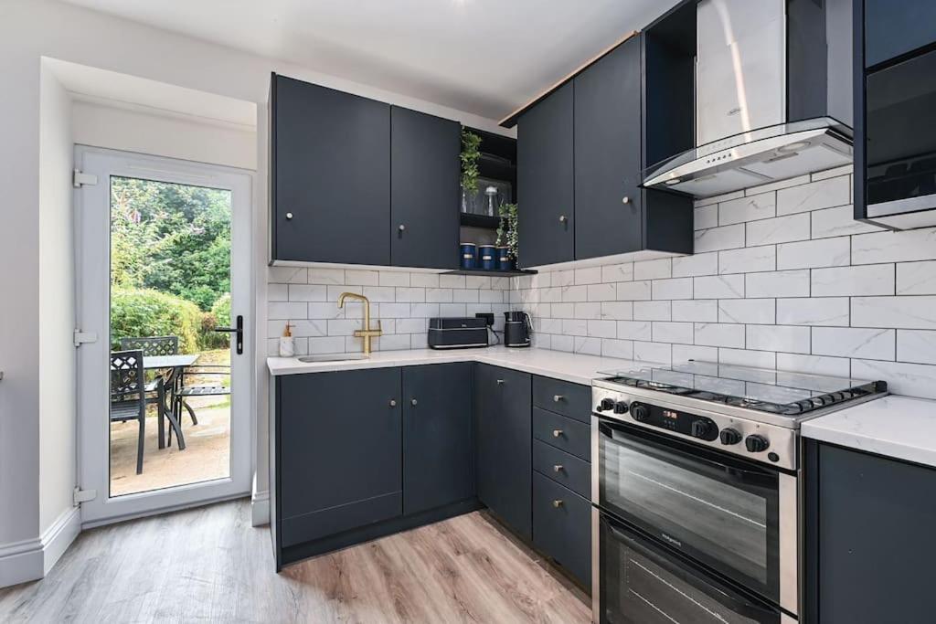 Stunning Spacious Duplex With Garden 141A Hastings Extérieur photo