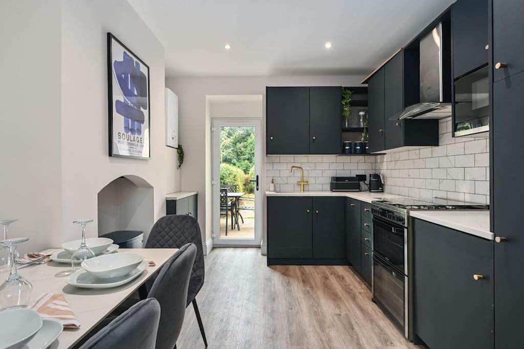Stunning Spacious Duplex With Garden 141A Hastings Extérieur photo