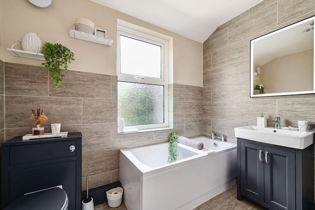 Stunning Spacious Duplex With Garden 141A Hastings Extérieur photo